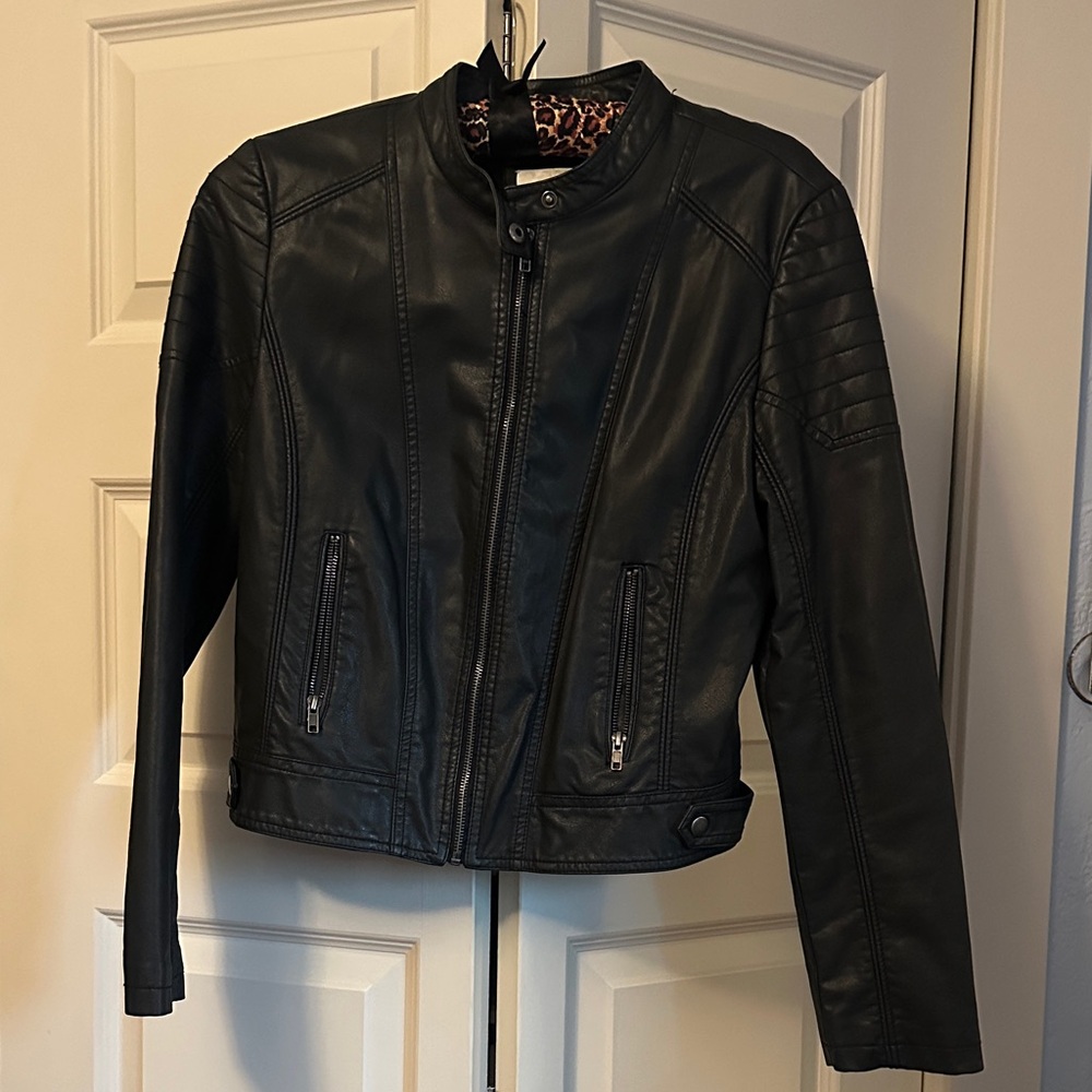 Xhilaration Black Jacket with Quilted Details